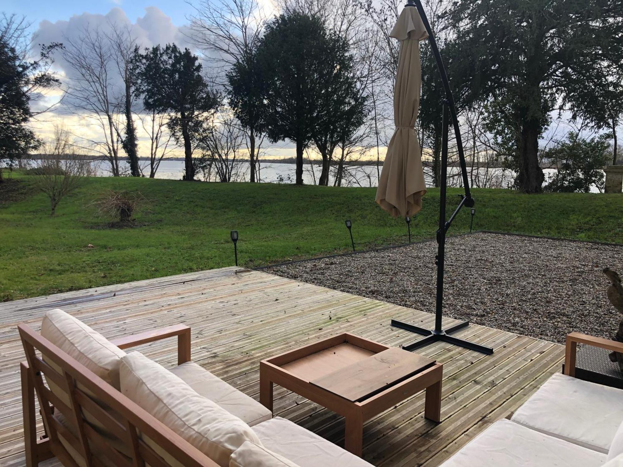 Les Rives De Port Neuf Villa Saint-André-de-Cubzac Exterior foto